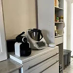 Maison De Moderne Et Pratique : Wifi, Clim, Parking Et Cour Privee * Кане