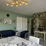 Вилла Maison De Moderne Et Pratique : Wifi, Clim, Parking Et Cour Privee