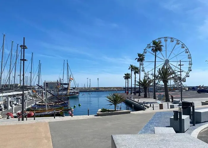 Maison De Moderne Et Pratique : Wifi, Clim, Parking Et Cour Privee * Canet-en-Roussillon