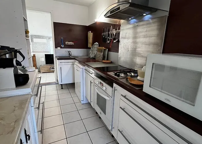 Maison De Moderne Et Pratique : Wifi, Clim, Parking Et Cour Privee וילה *