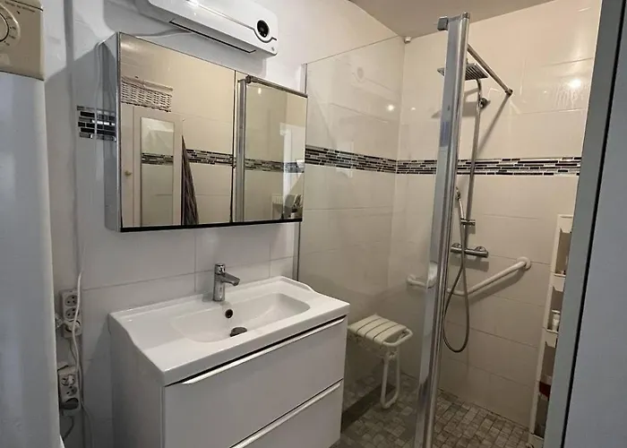 Maison De Moderne Et Pratique : Wifi, Clim, Parking Et Cour Privee וילה *